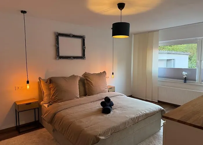 Noble Supreme Suite Near Center
