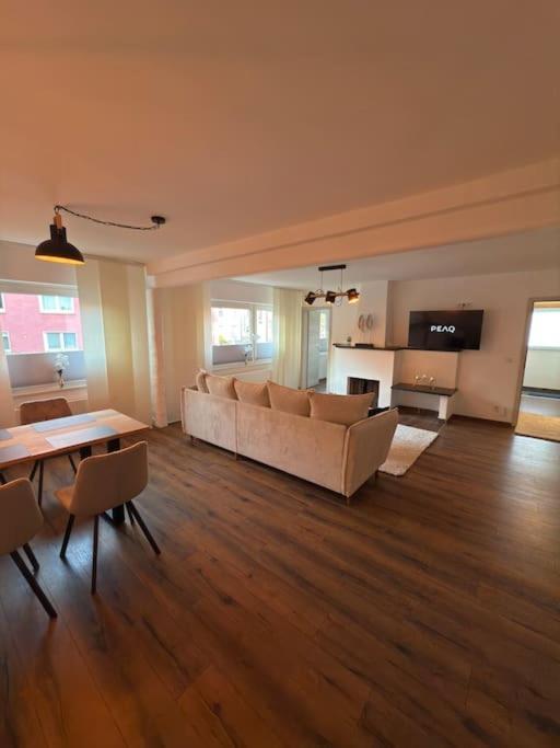 Apartment Noble Supreme Near Center *